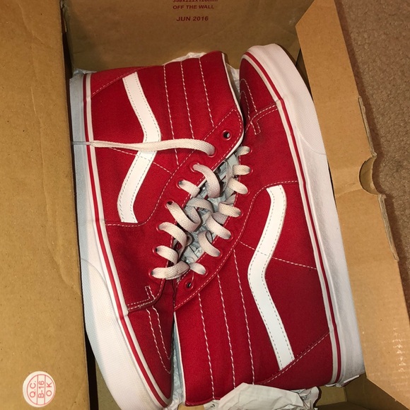 Formula one Vans - Picture 1 of 6